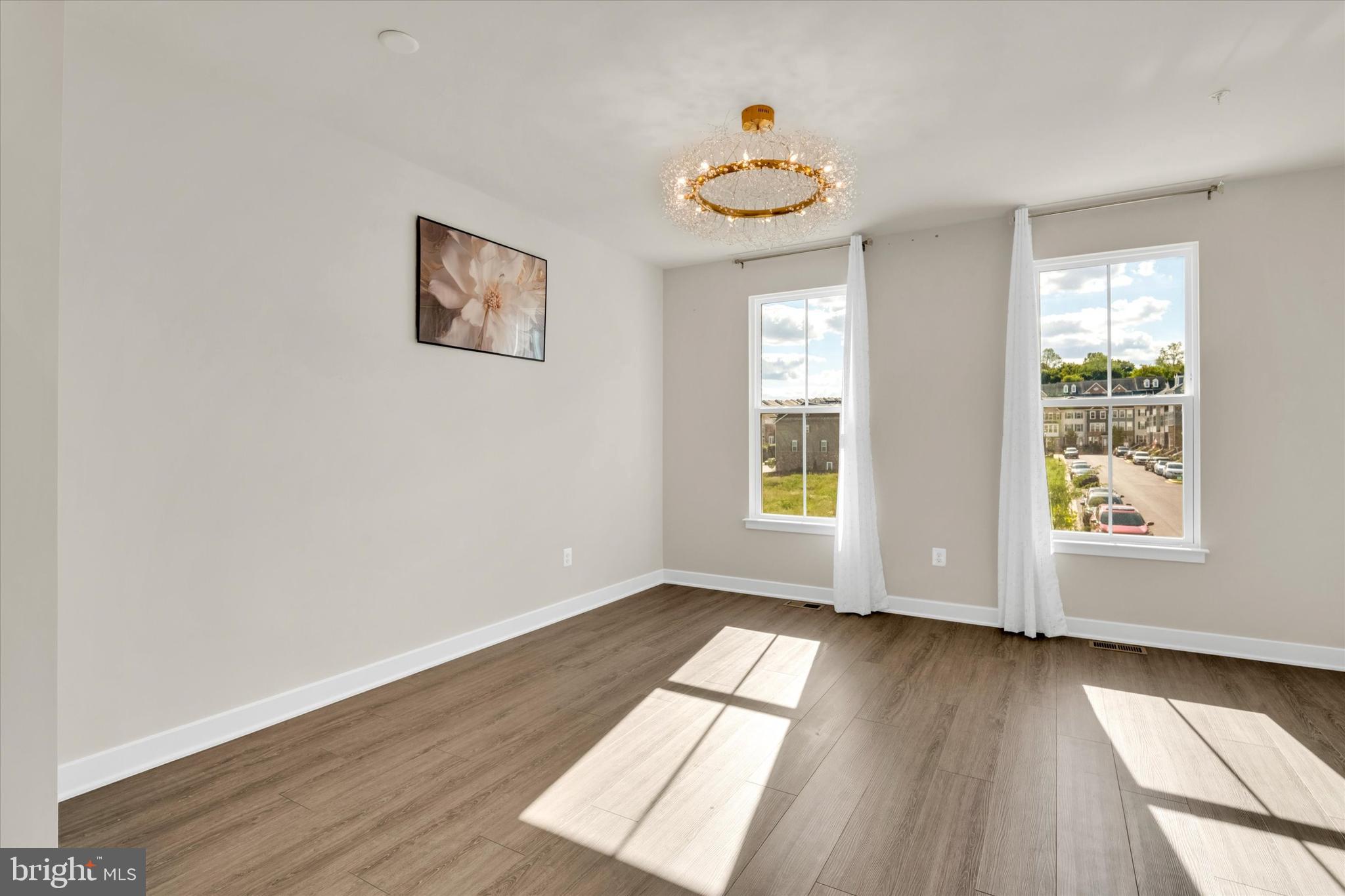 ELKRIDGE CROSSING - Residential Lease