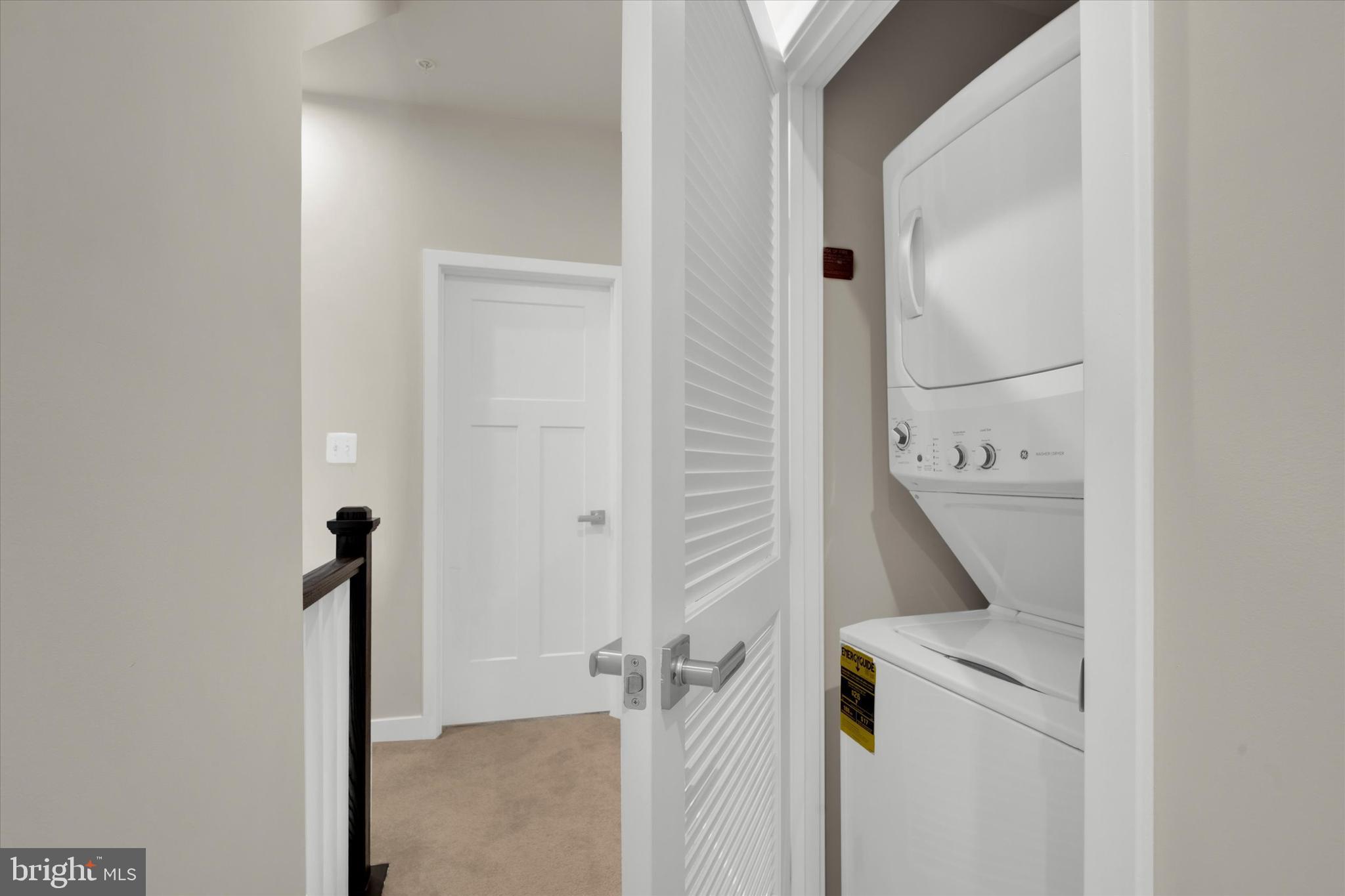 ELKRIDGE CROSSING - Residential Lease