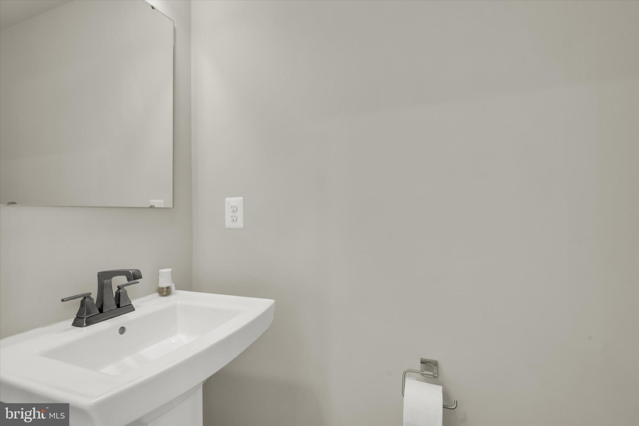 ELKRIDGE CROSSING - Residential Lease