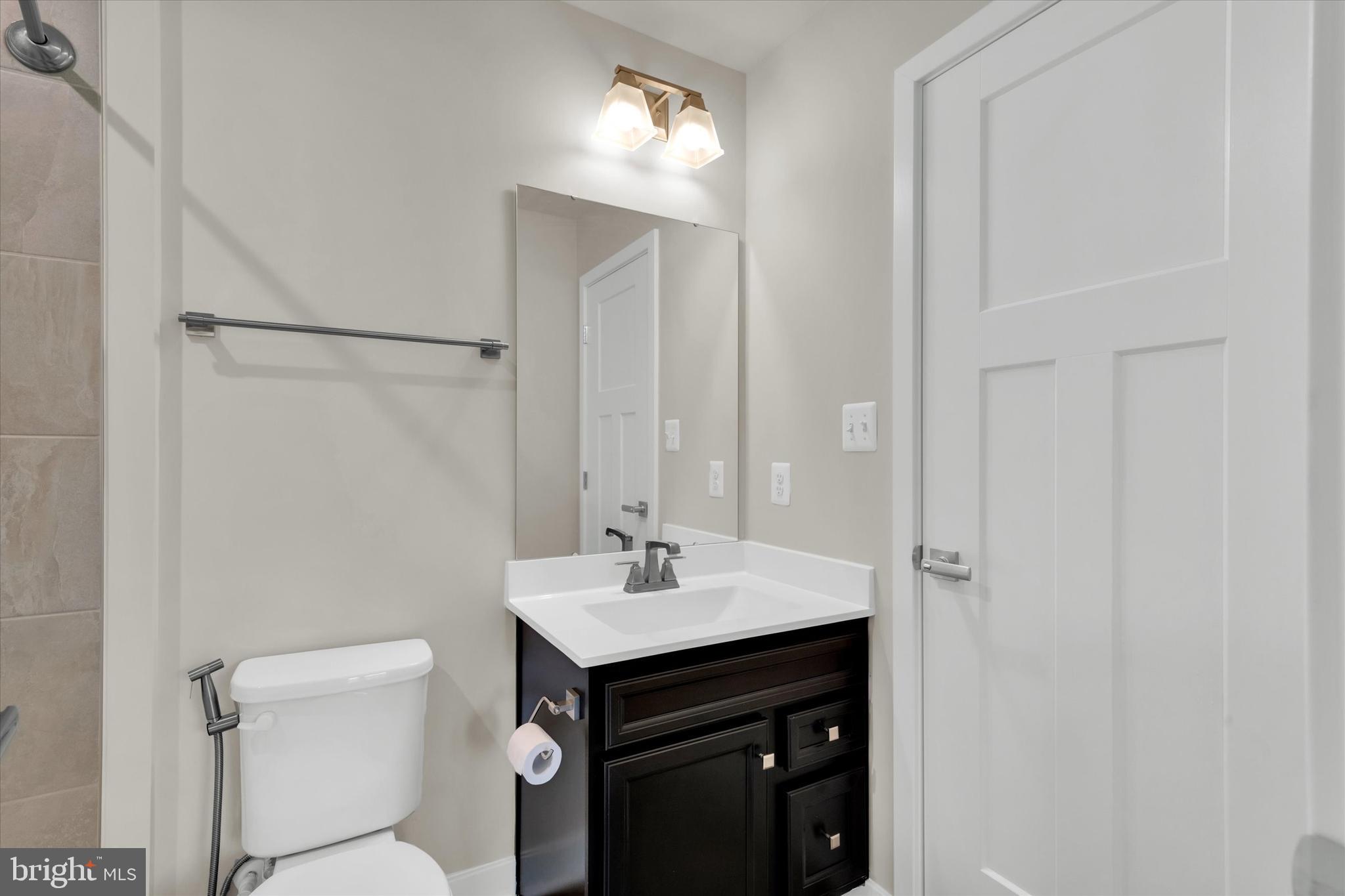 ELKRIDGE CROSSING - Residential Lease