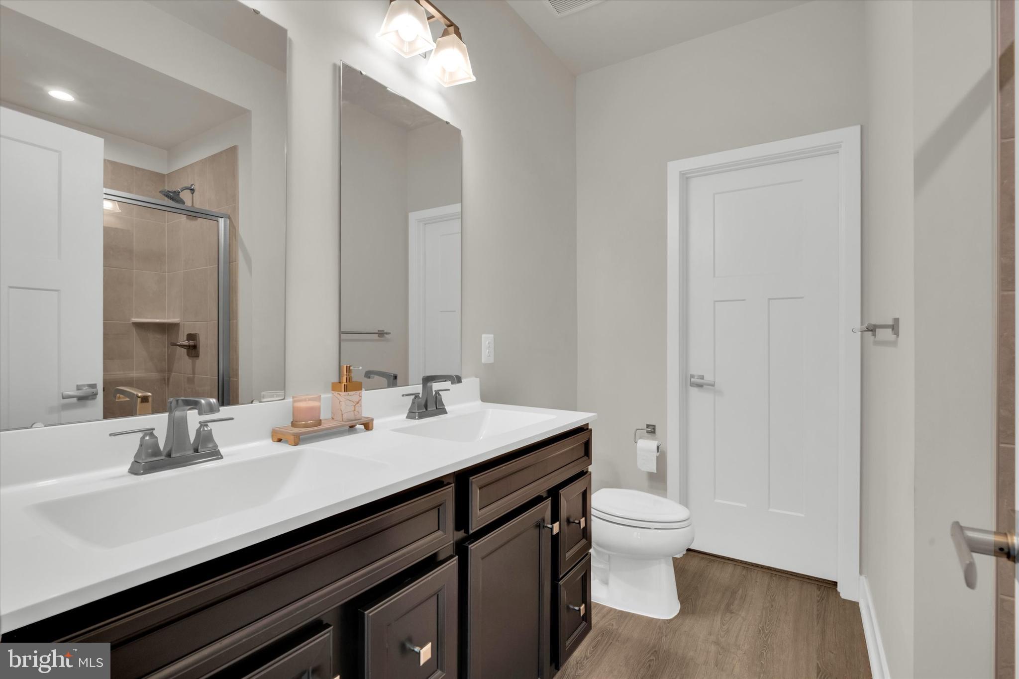 ELKRIDGE CROSSING - Residential Lease