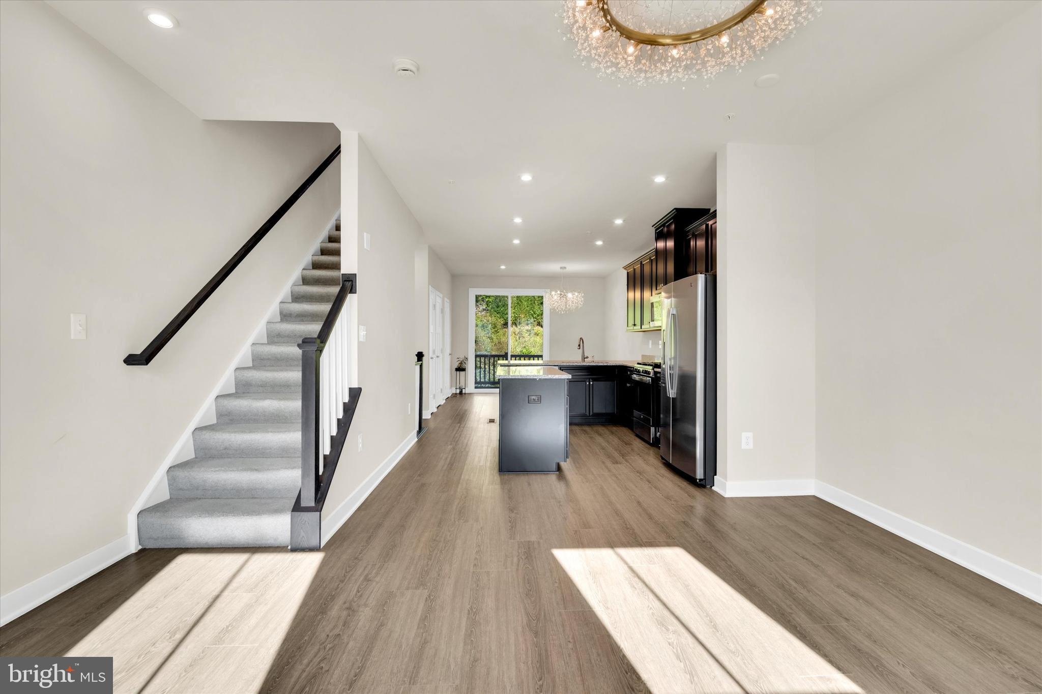 ELKRIDGE CROSSING - Residential Lease