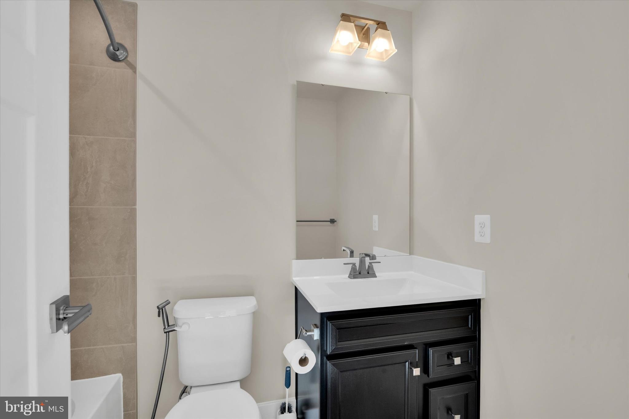 ELKRIDGE CROSSING - Residential Lease