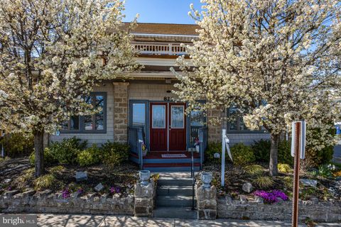 Homes For Sale - 825 Bay Avenue<br/> SOMERS POINT, NJ 08244