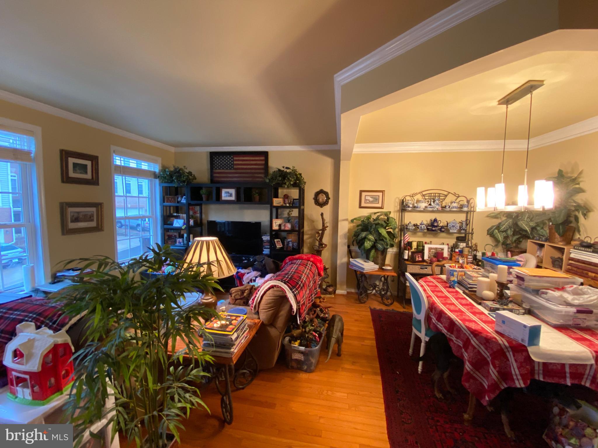 GUNSTON HILL - Residential