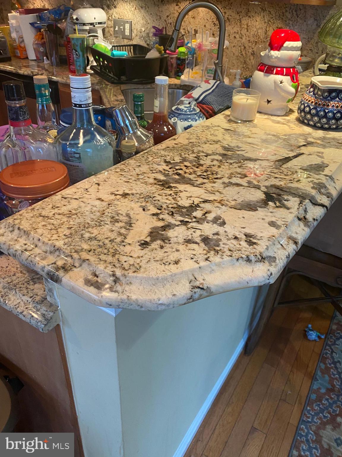 GUNSTON HILL - Residential