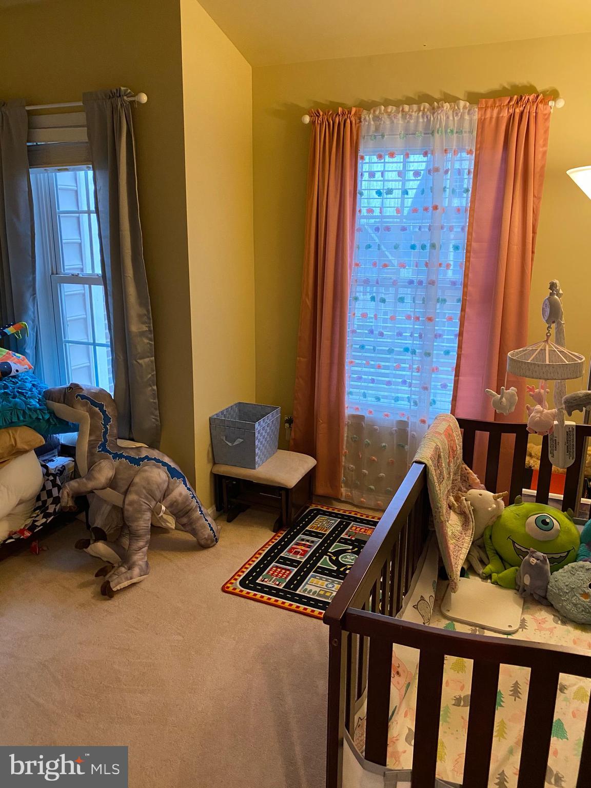 GUNSTON HILL - Residential