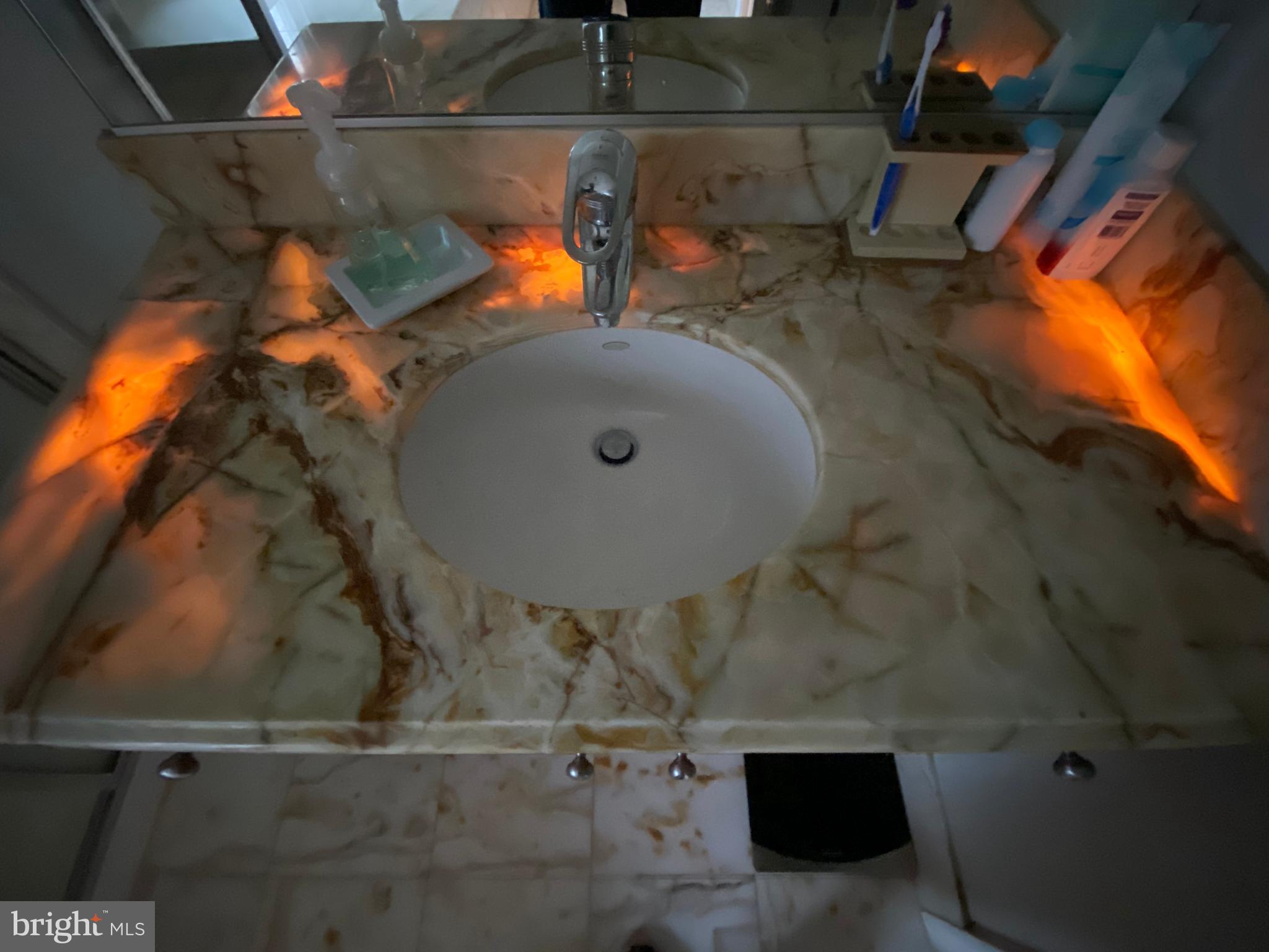 GUNSTON HILL - Residential