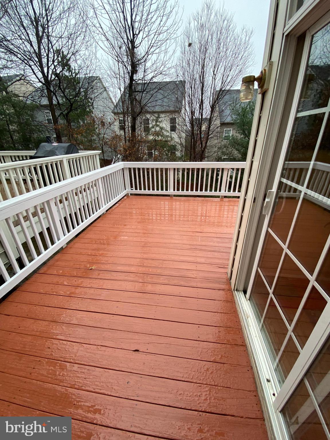 GUNSTON HILL - Residential