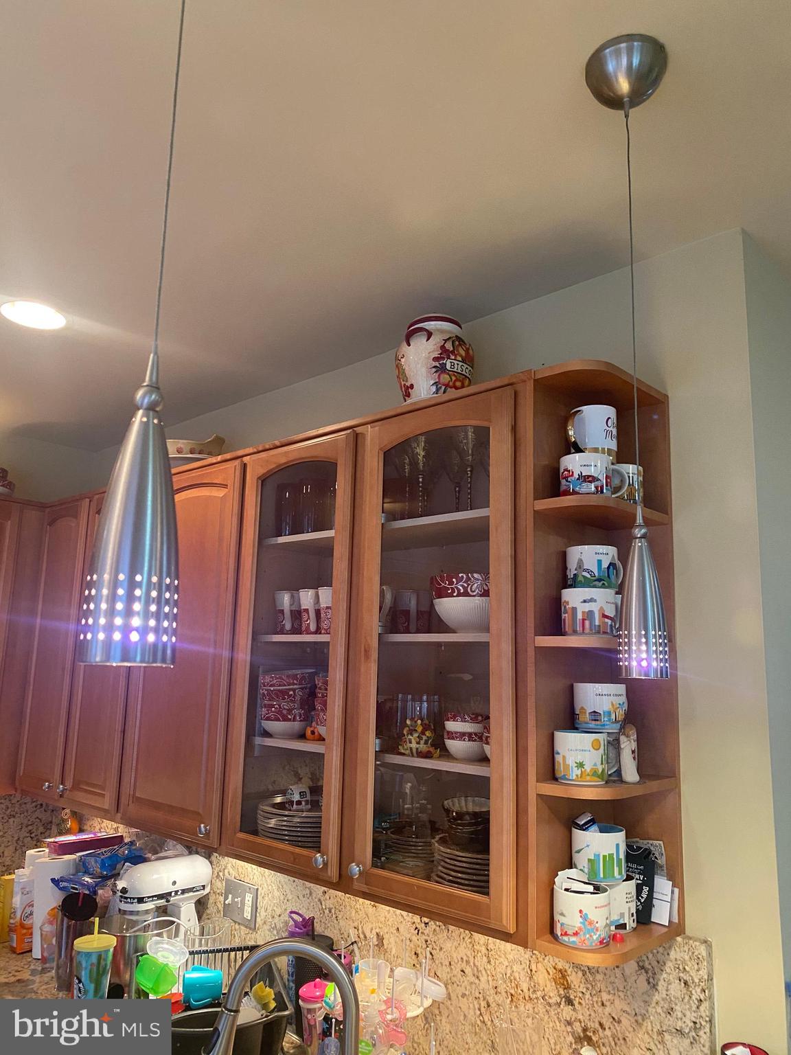 GUNSTON HILL - Residential