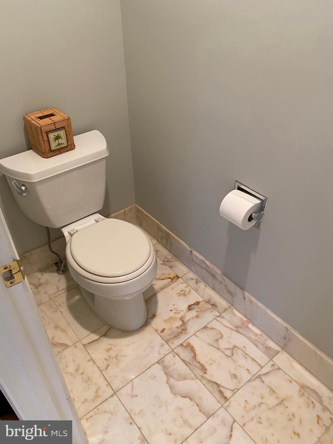 GUNSTON HILL - Residential