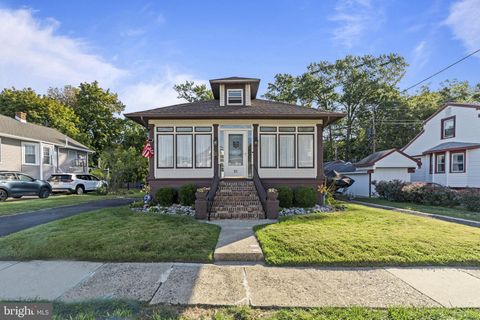 31 S BOULEVARD AVENUE MAPLE SHADE NJ 08052