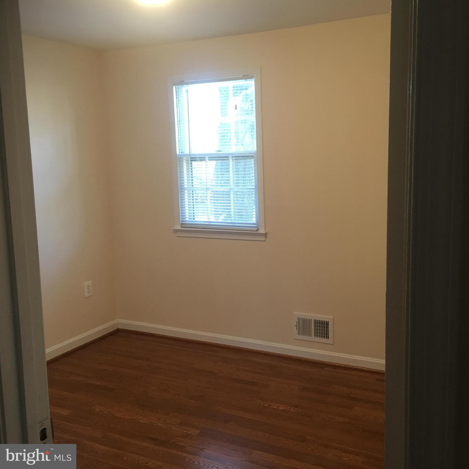 GREENWICH HILL - Residential