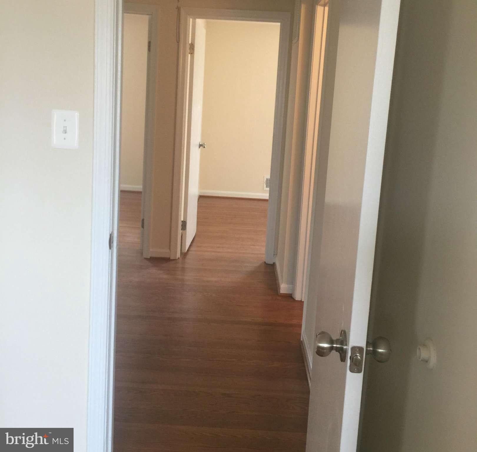 GREENWICH HILL - Residential