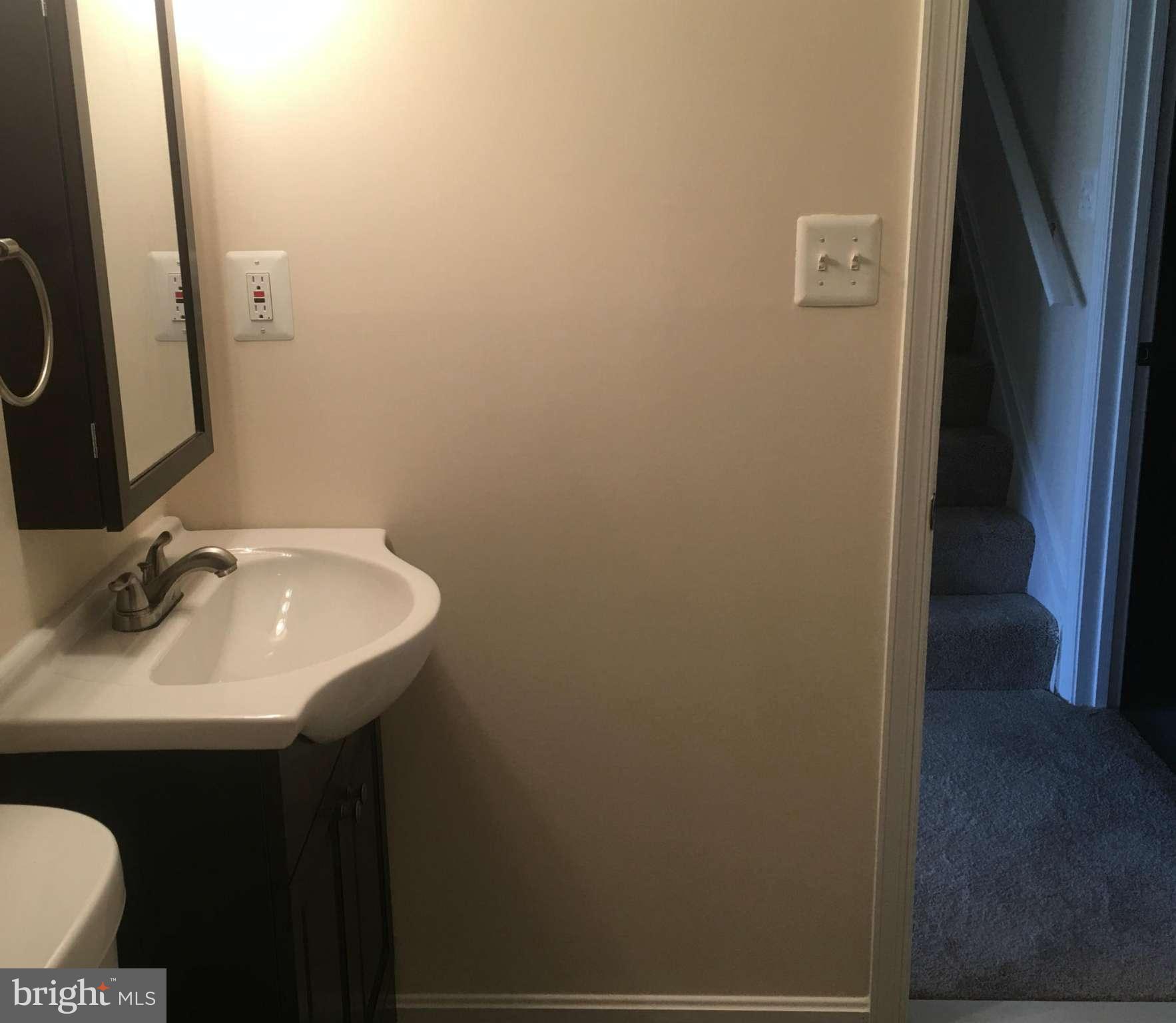 GREENWICH HILL - Residential