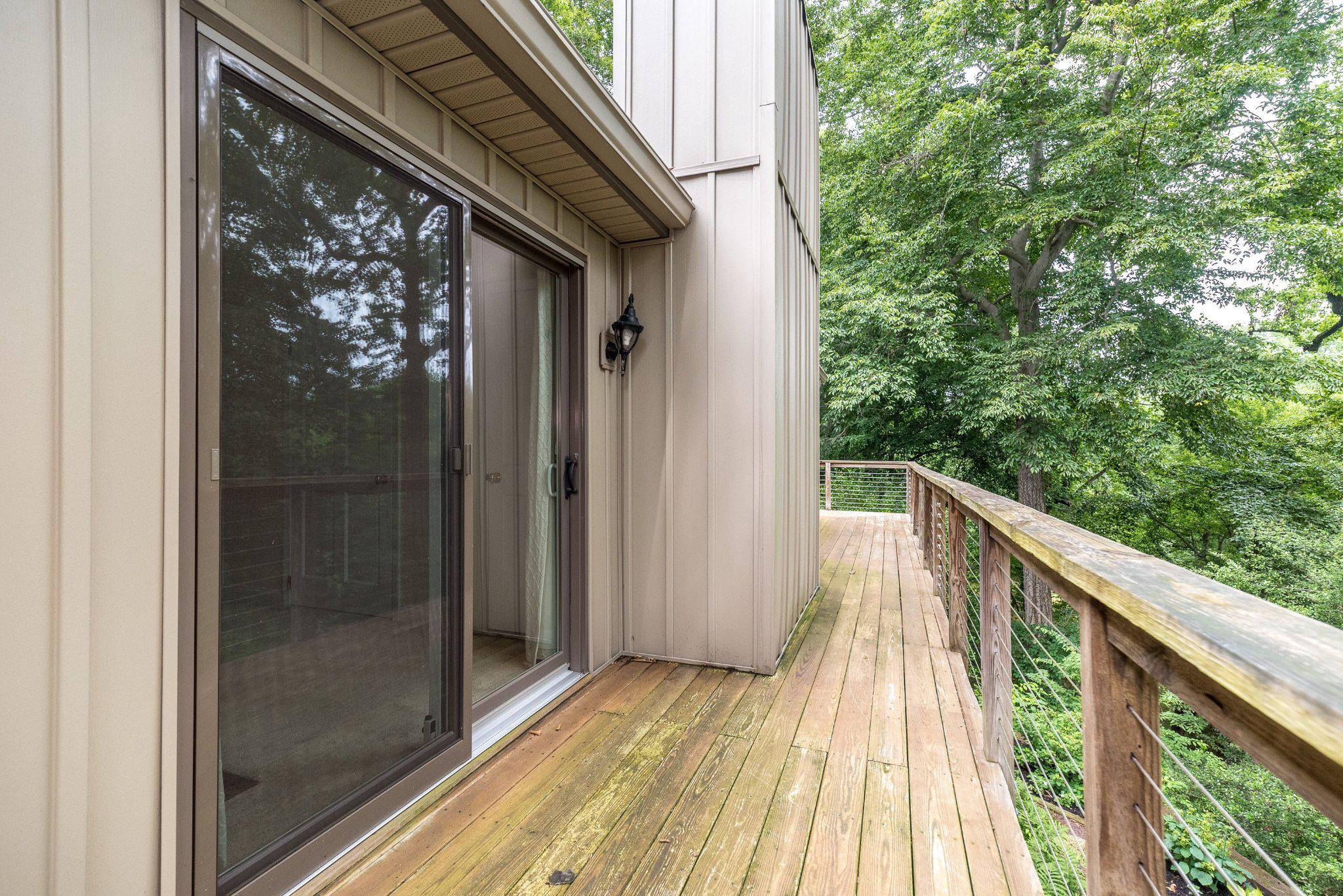 Perched above the Delaware Canal at the end of a quiet cul-de-sac, 24 – image 42