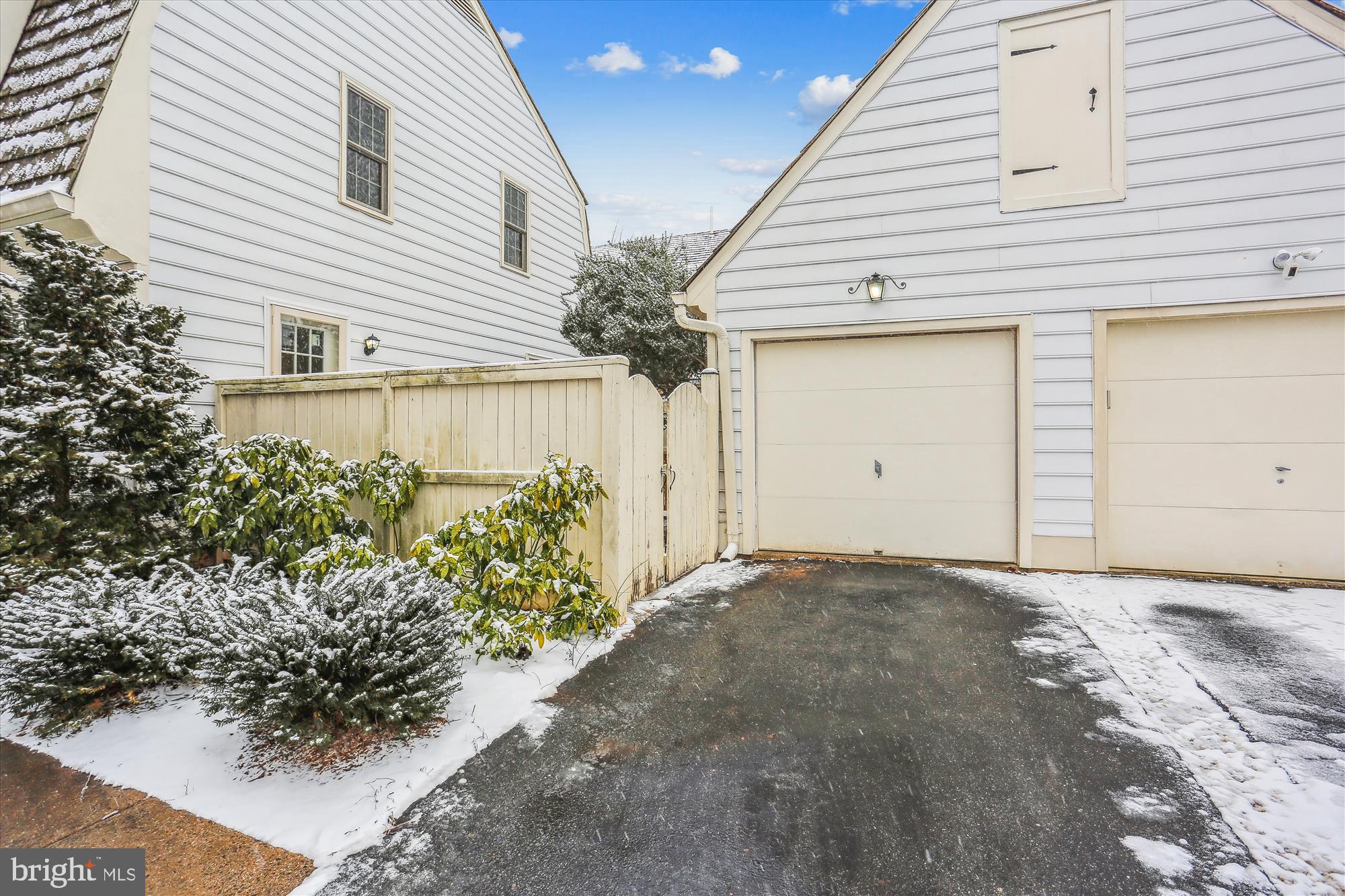 SAYBROOKE - Residential