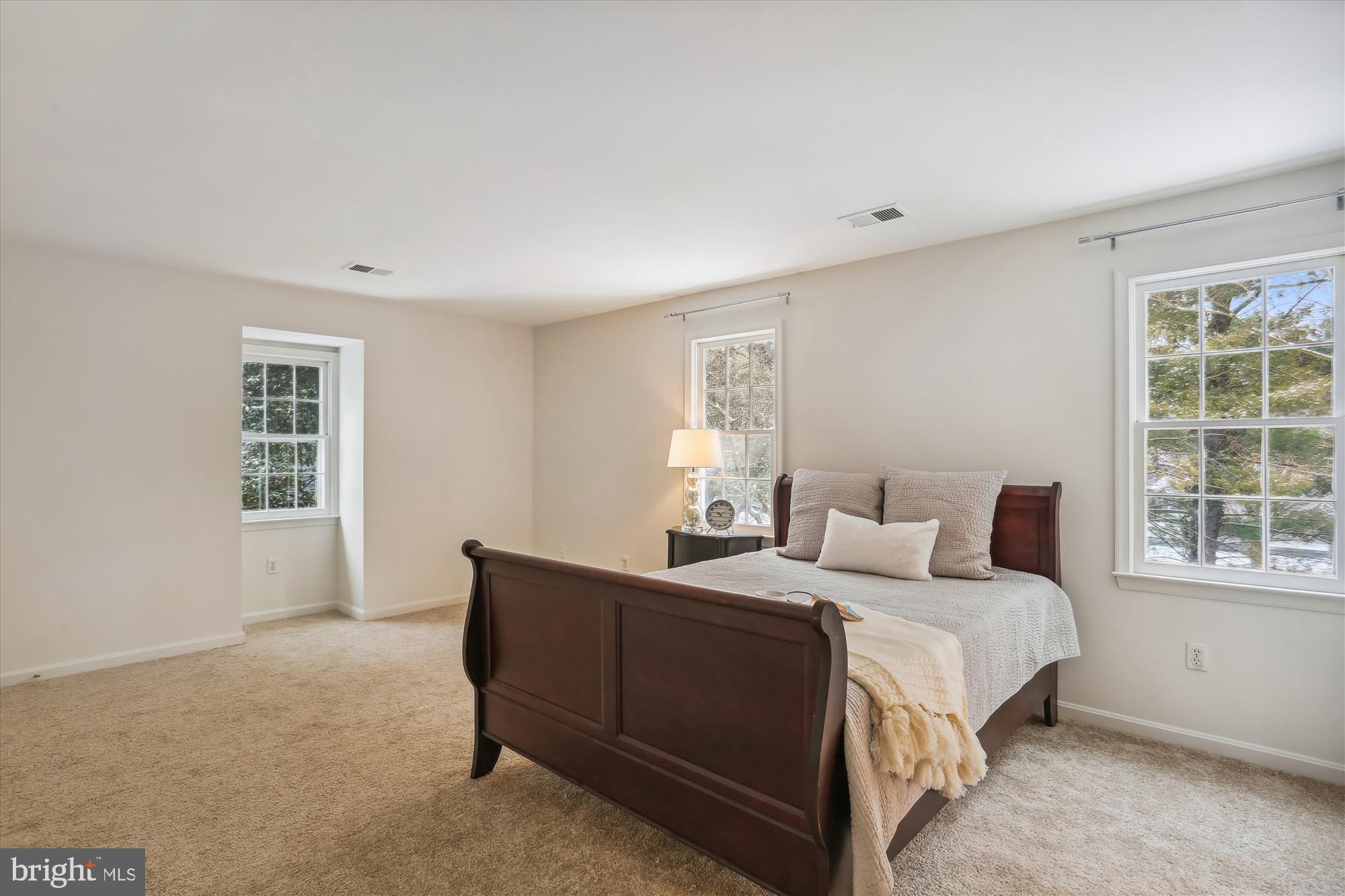 SAYBROOKE - Residential