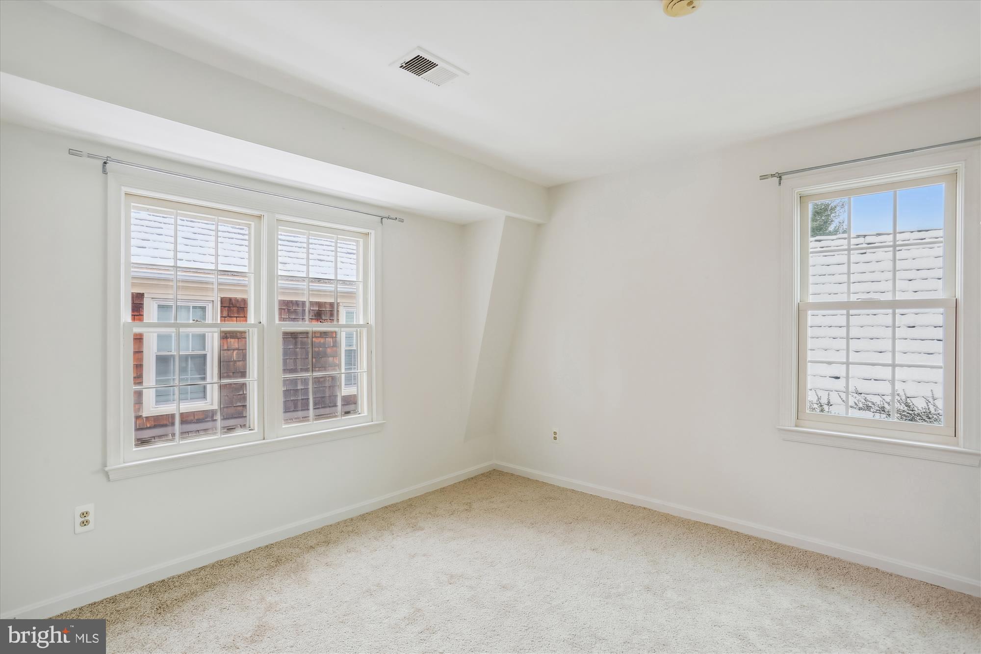 SAYBROOKE - Residential