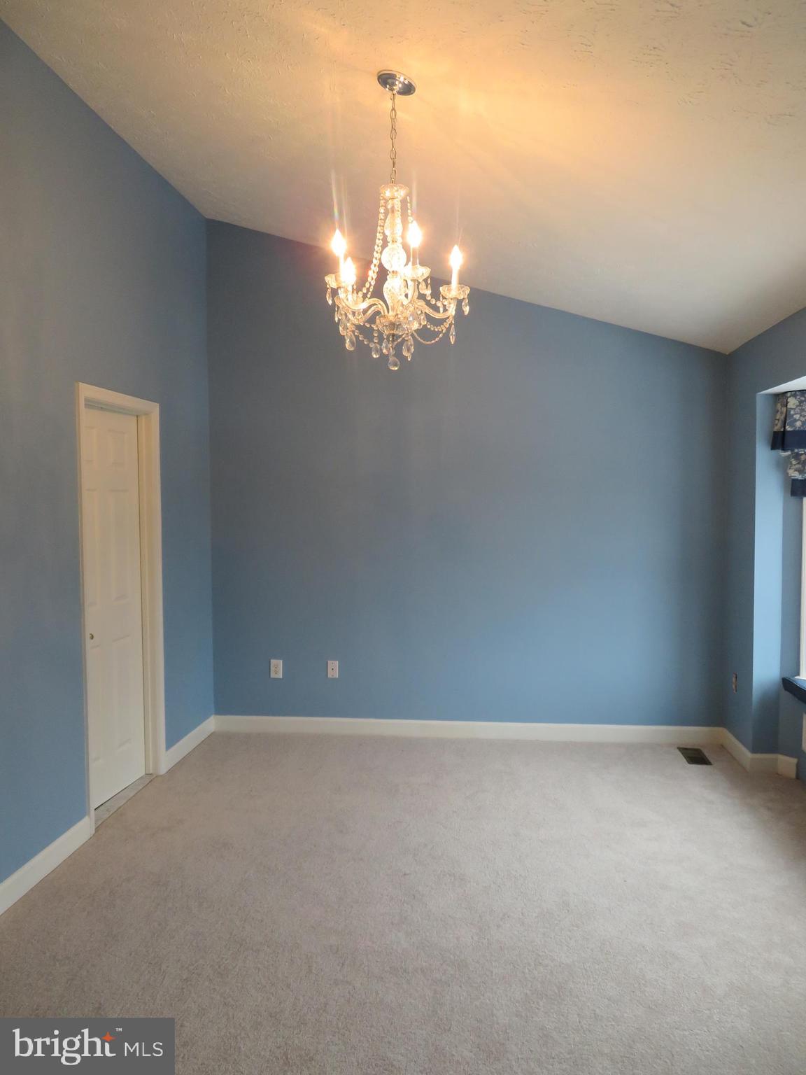 WATERFORD - Residential Lease