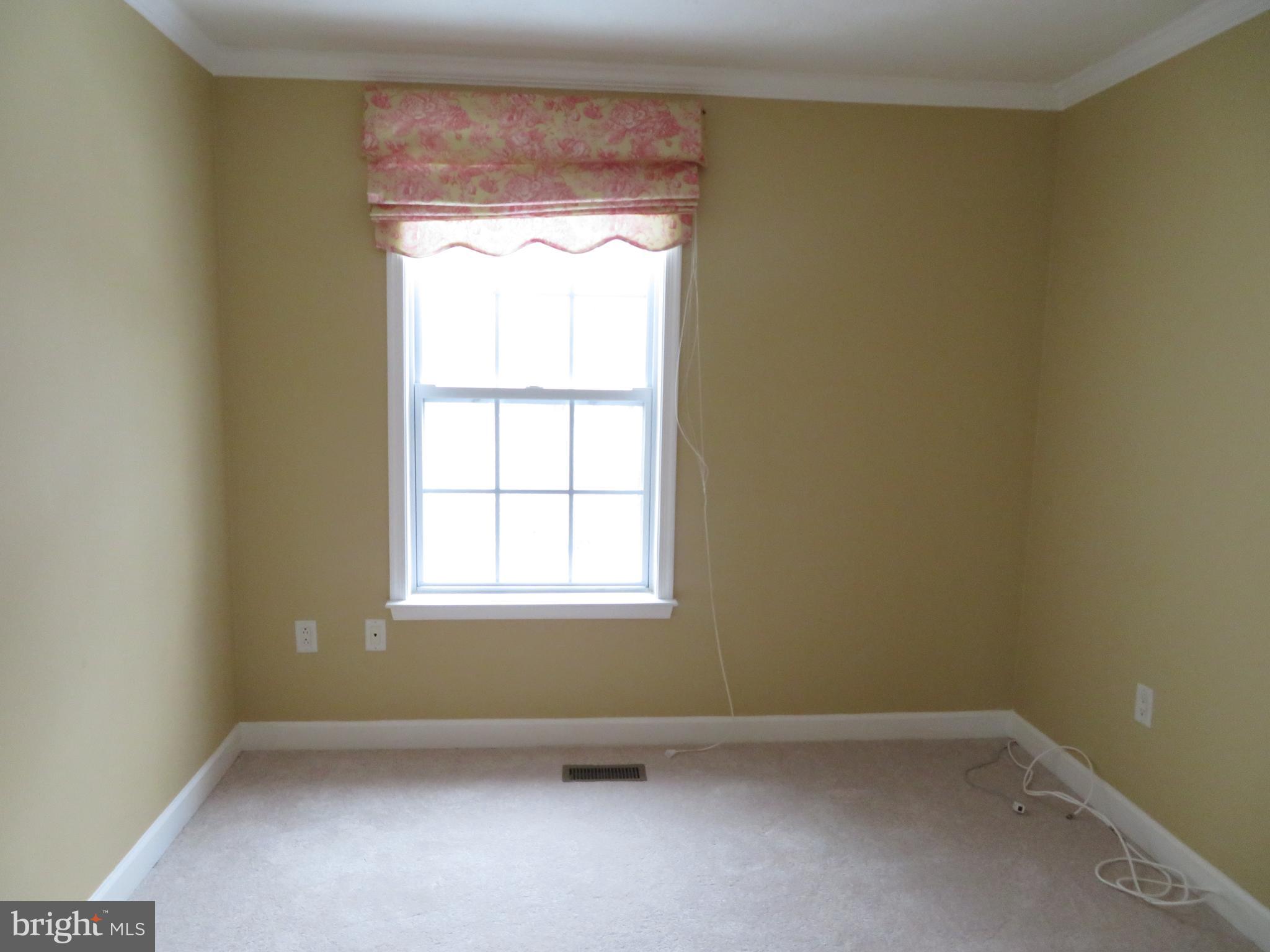 WATERFORD - Residential Lease