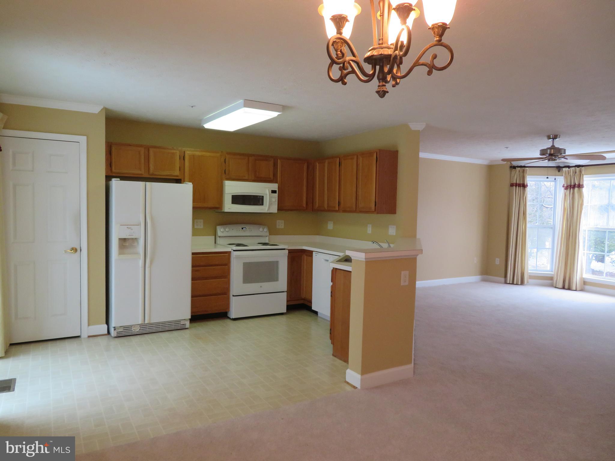 WATERFORD - Residential Lease