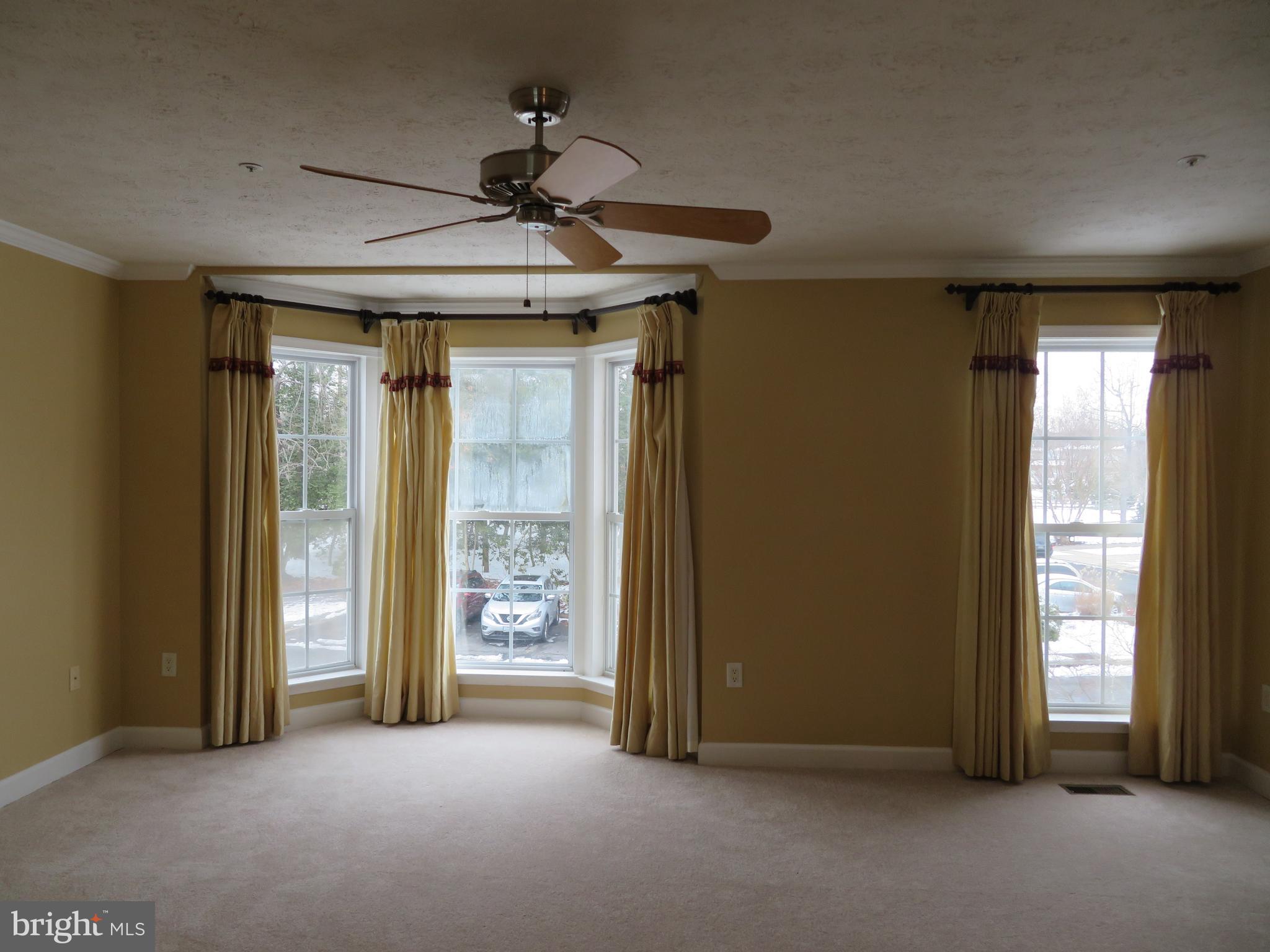 WATERFORD - Residential Lease