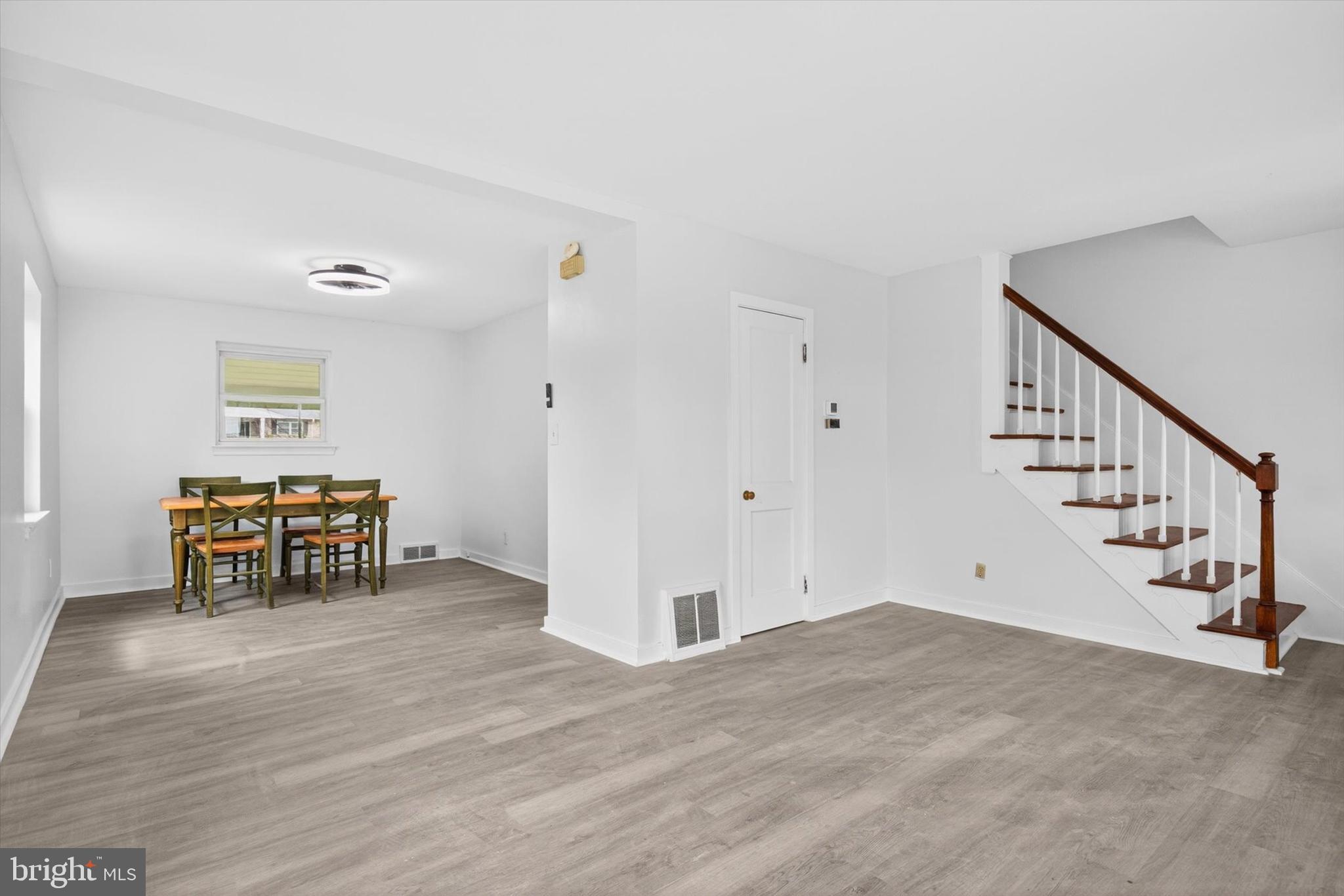 2216 S 9TH STREET