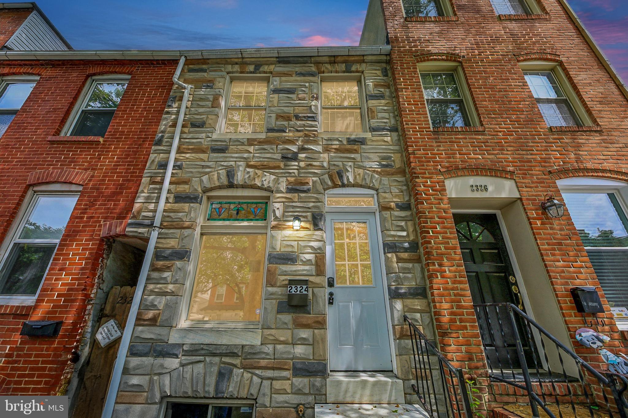 2324 FLEET STREET