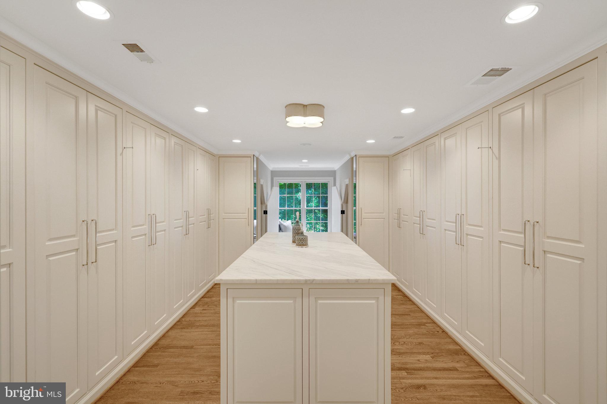 GEORGETOWN PLACE - Residential