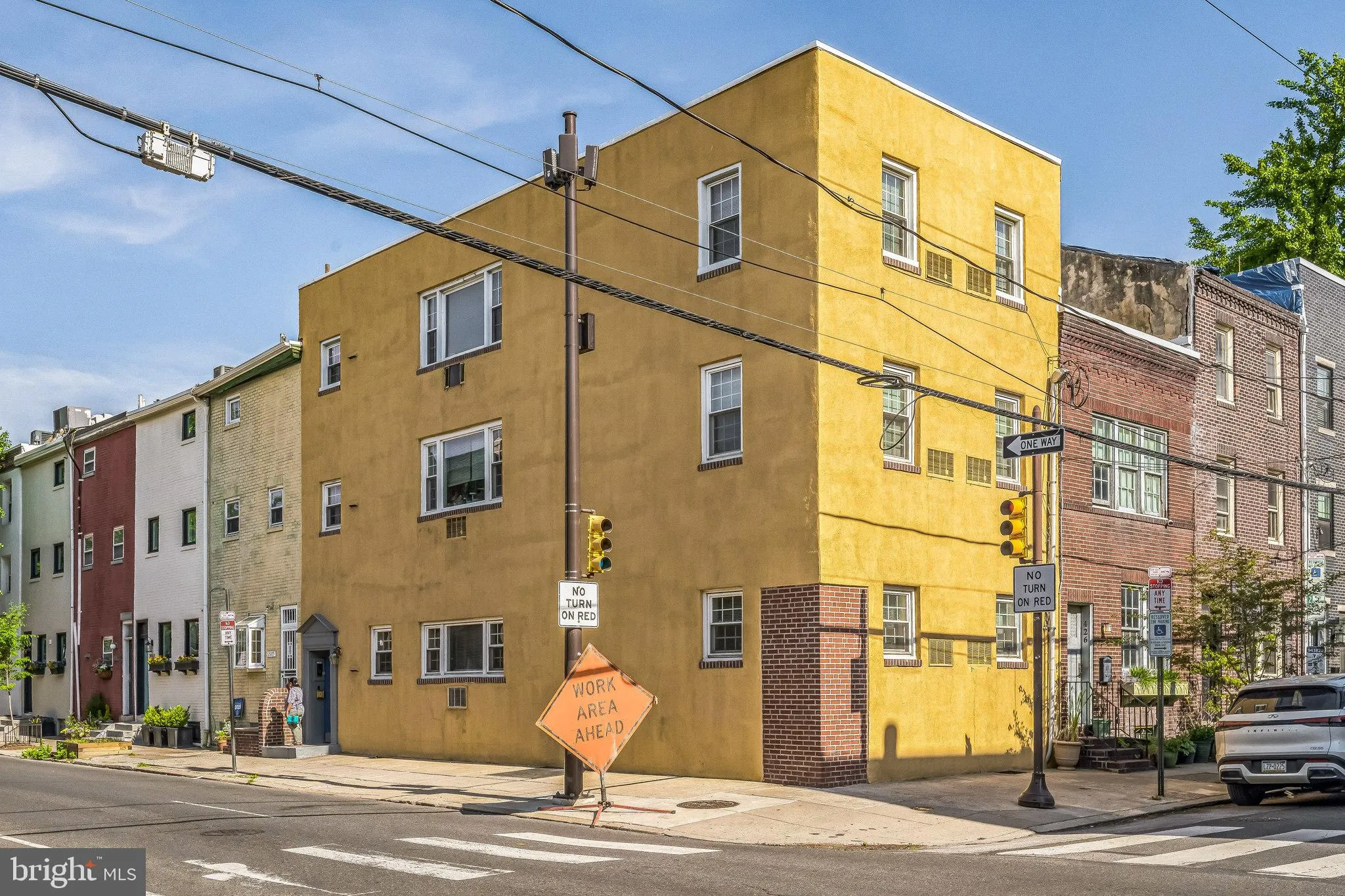 Philadelphia, Pennsylvania 19146, United States, 2 Bedrooms Bedrooms, ,1 BathroomBathrooms,Residential,Active,129117