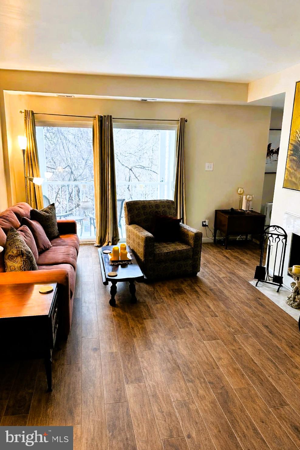 13 PICKERING COURT 13-02