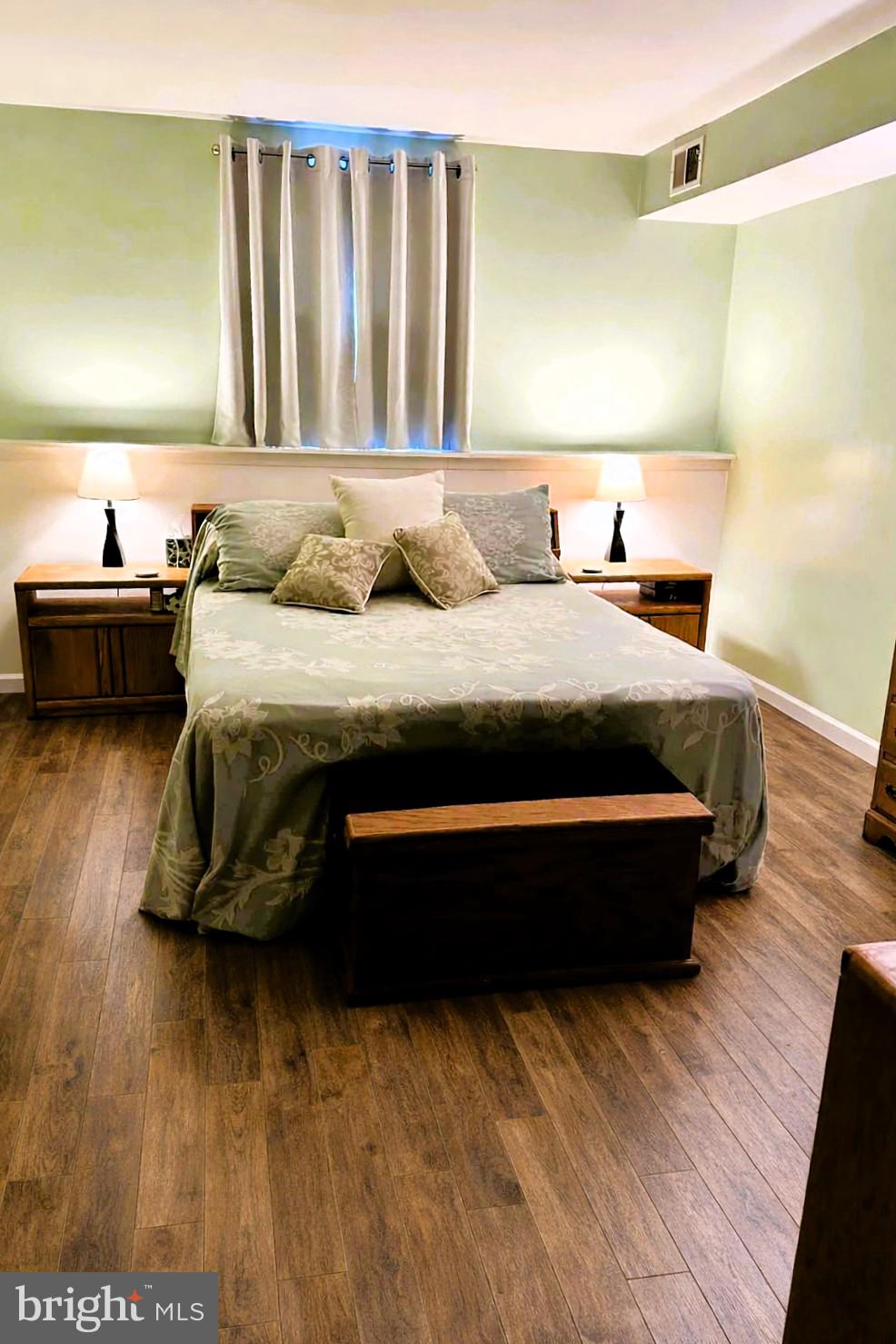 CHURCHILL TOWN SECTOR - Residential