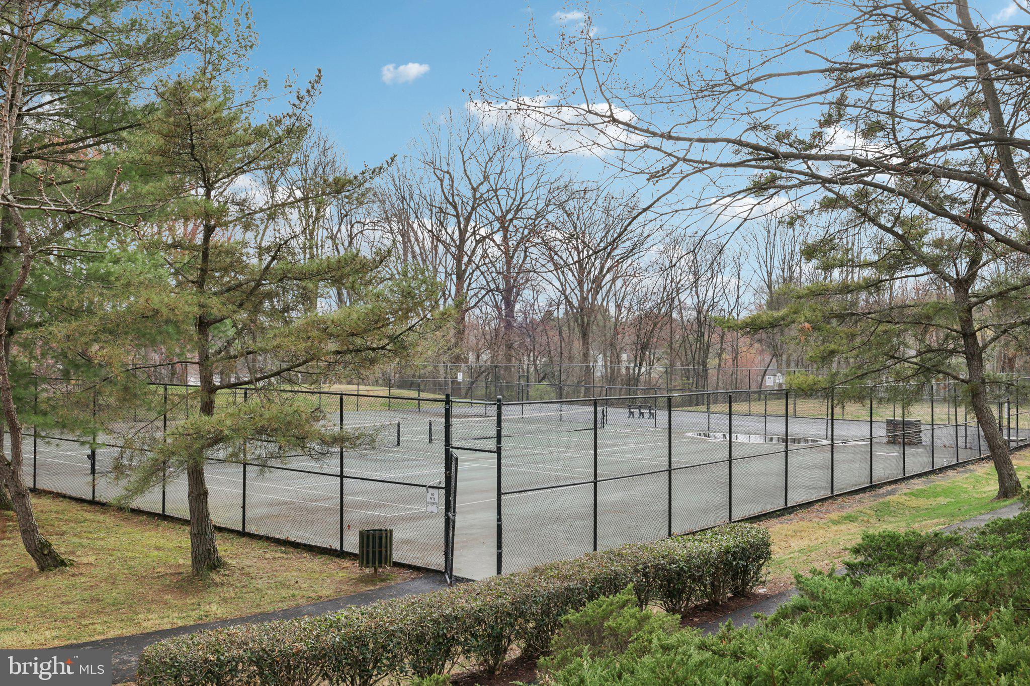 CHURCHILL TOWN SECTOR - Residential