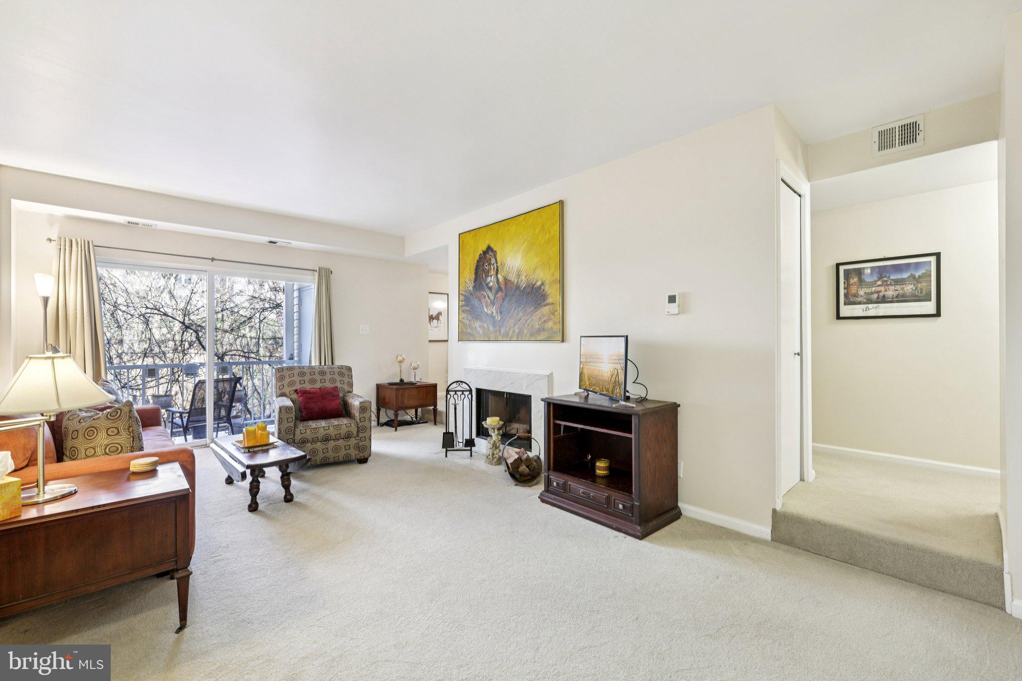 CHURCHILL TOWN SECTOR - Residential