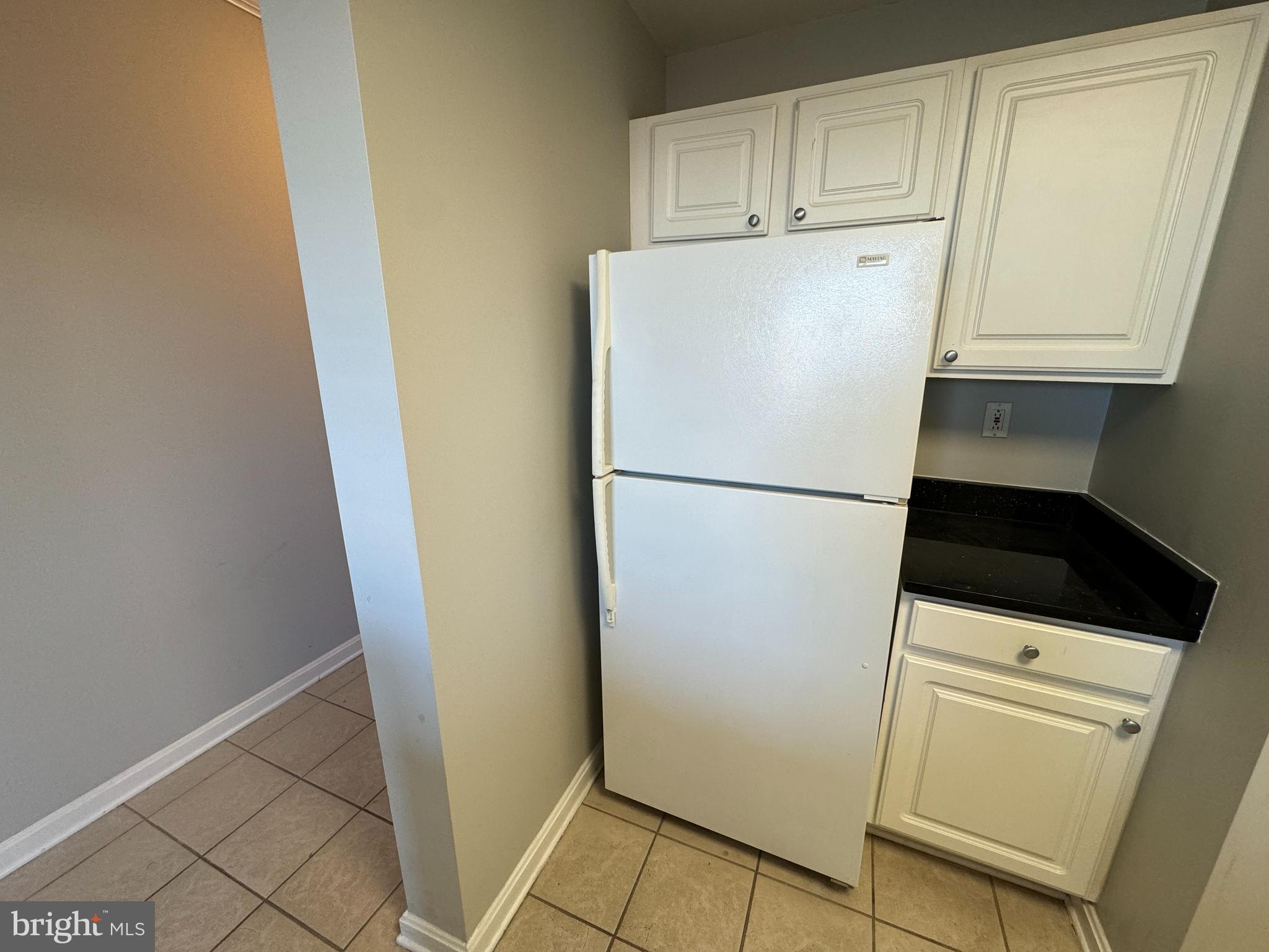 PIERSIDE AT HARBORVIEW - Residential Lease