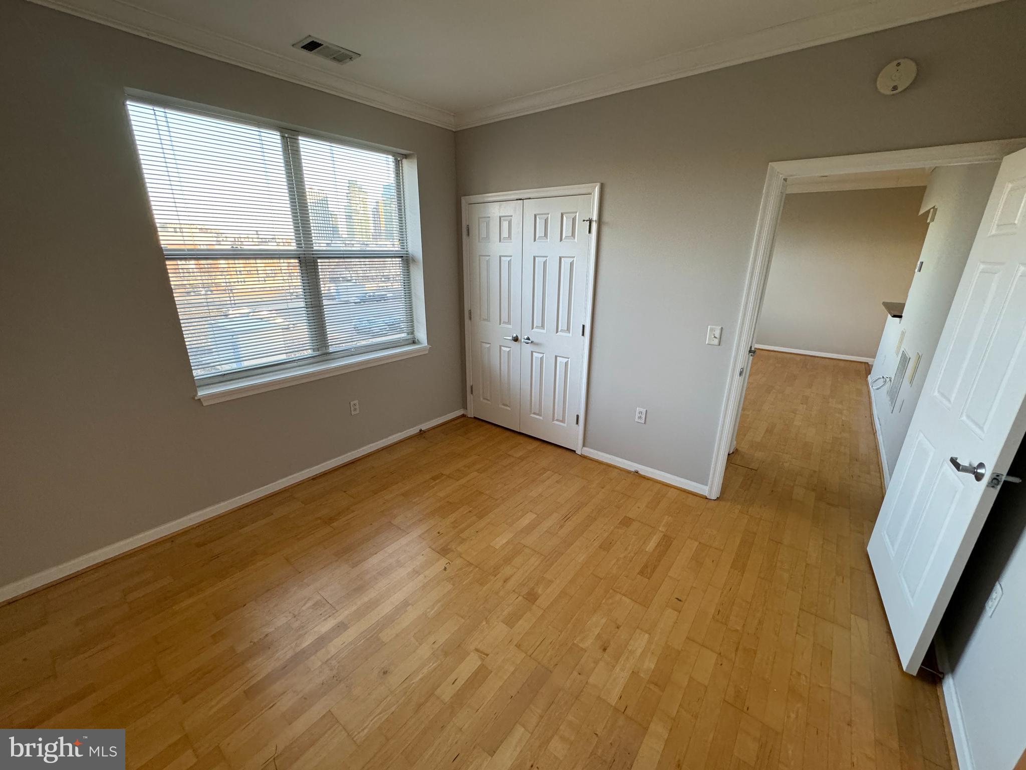 PIERSIDE AT HARBORVIEW - Residential Lease