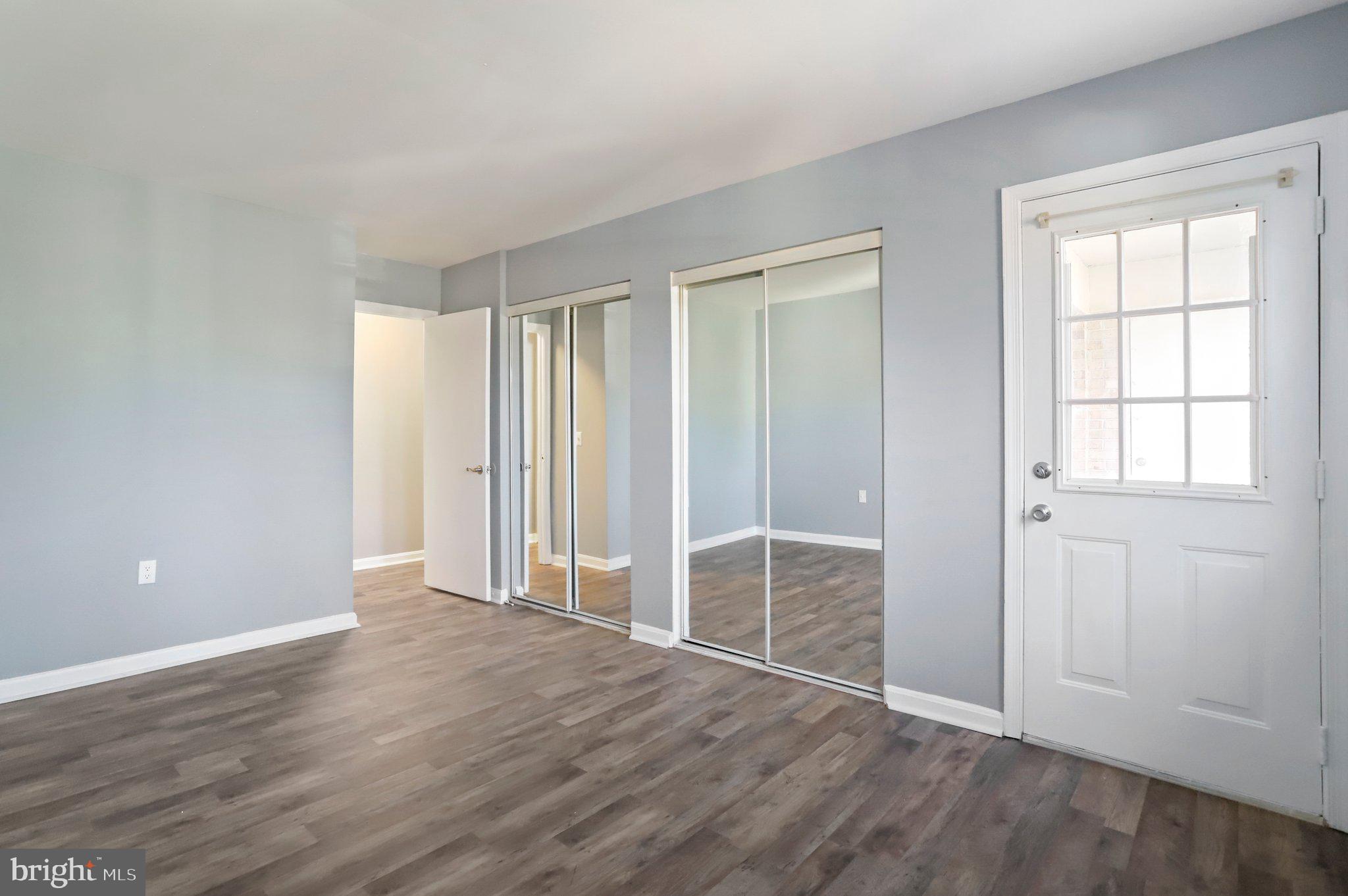 FLOWER HILL - Residential