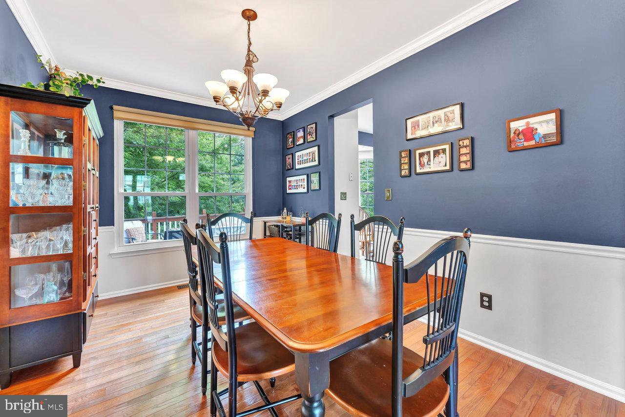 22 FOUNTAYNE LANE
