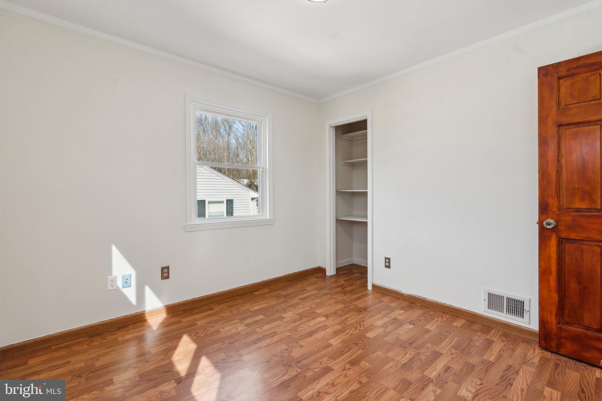 VIRGINIA HILLS - Residential