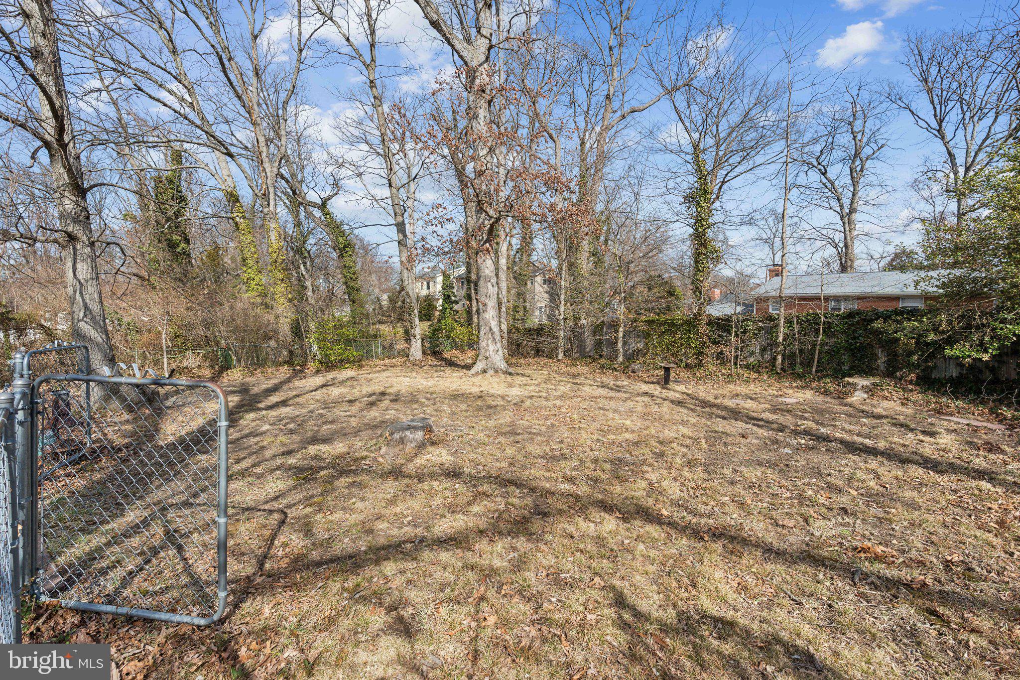 VIRGINIA HILLS - Residential