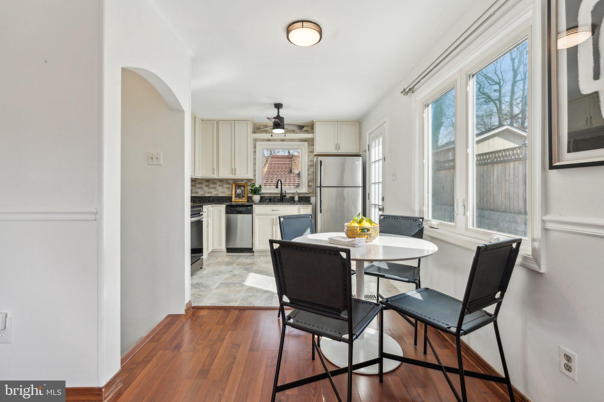 VIRGINIA HILLS - Residential