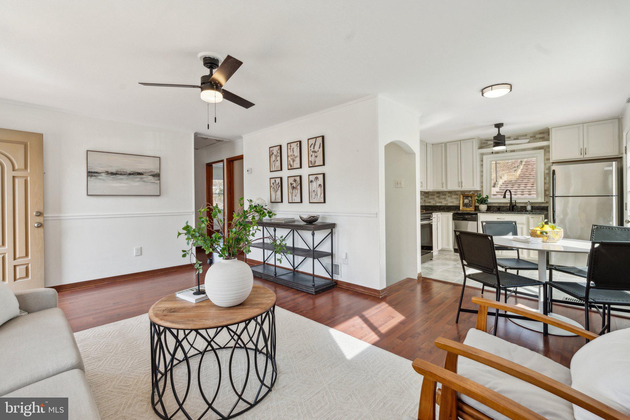 VIRGINIA HILLS - Residential