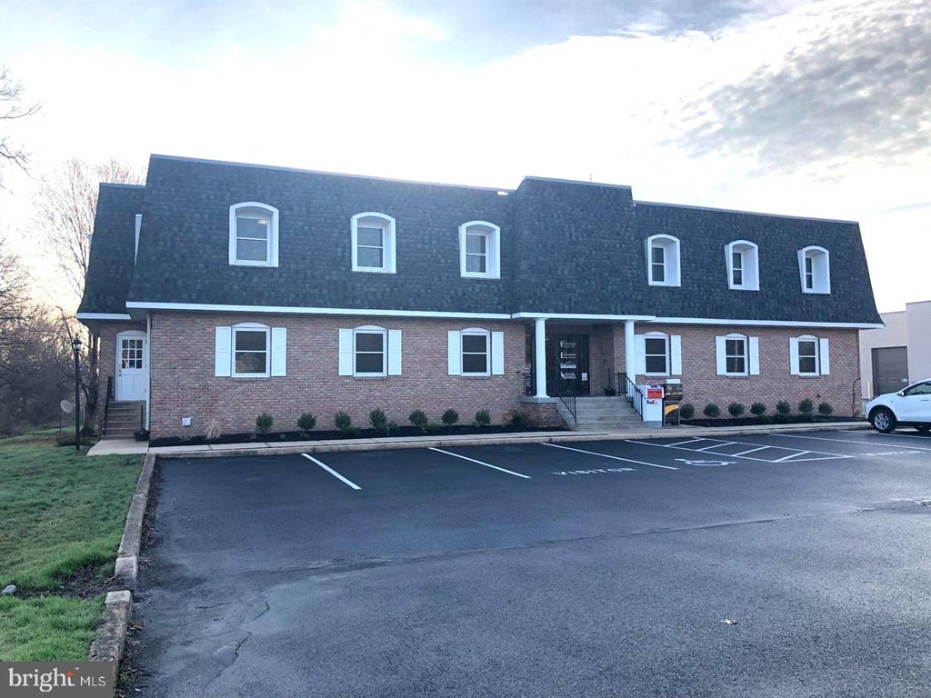 Photo of 131 Centerville Road, LANCASTER, PA 17603 (MLS # PALA2096844)