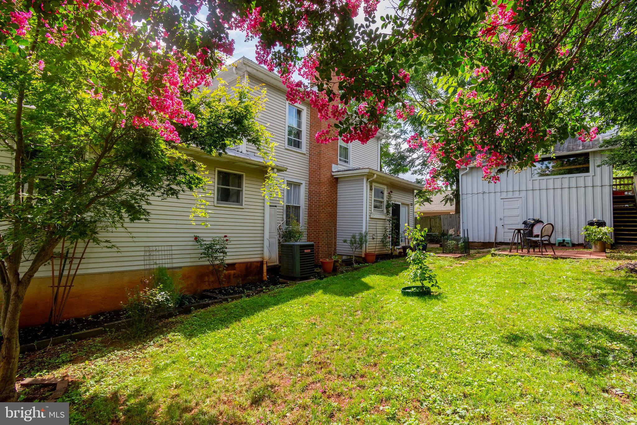 198 PELISO AVENUE