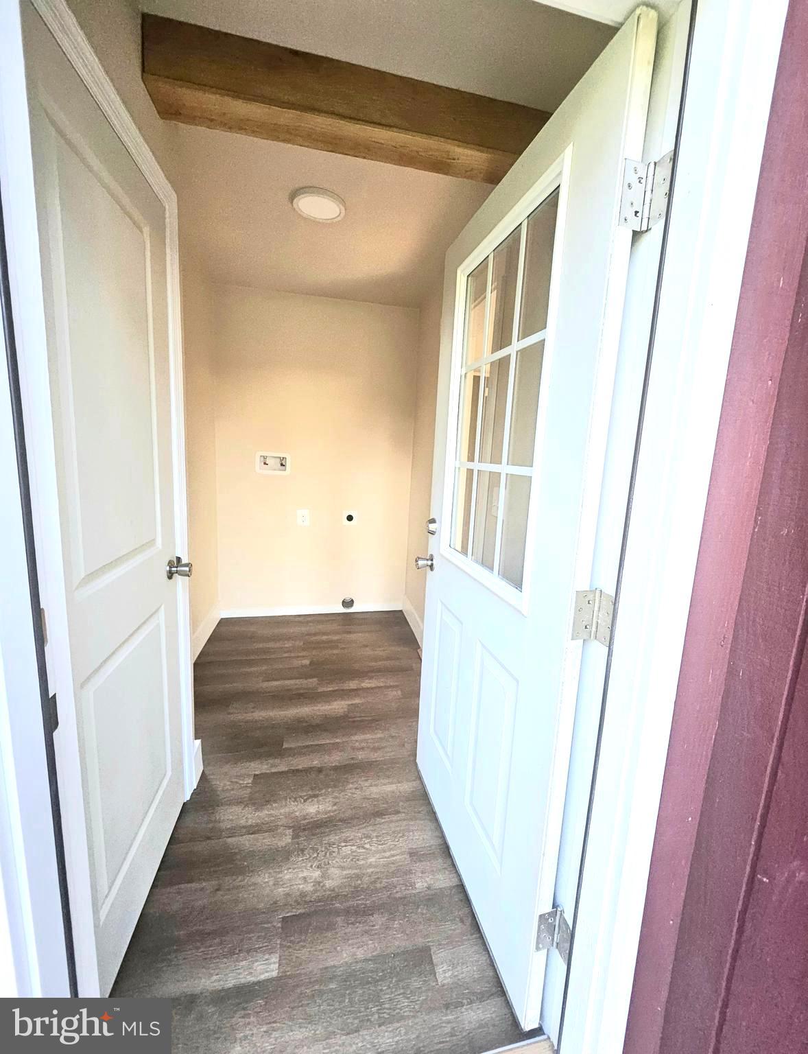 STAGECOACH STOP @ CAPON BRIDGE - Residential