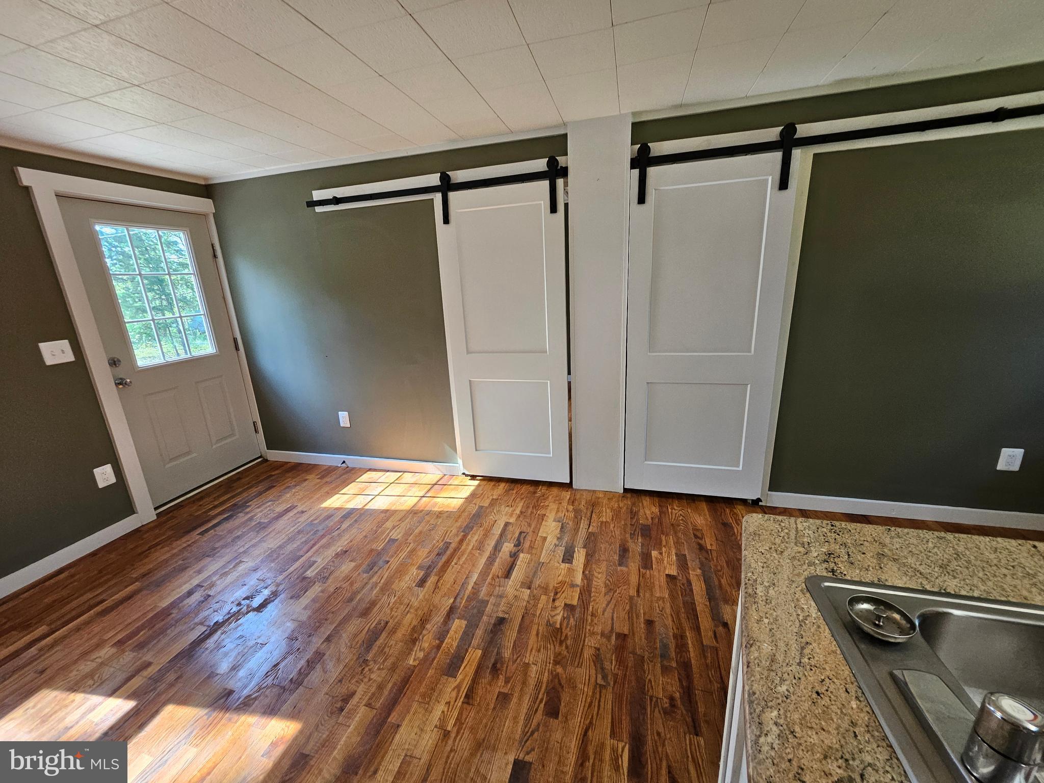 STAGECOACH STOP @ CAPON BRIDGE - Residential