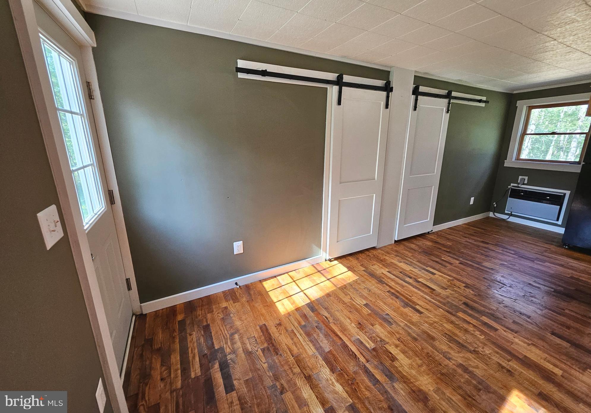 STAGECOACH STOP @ CAPON BRIDGE - Residential