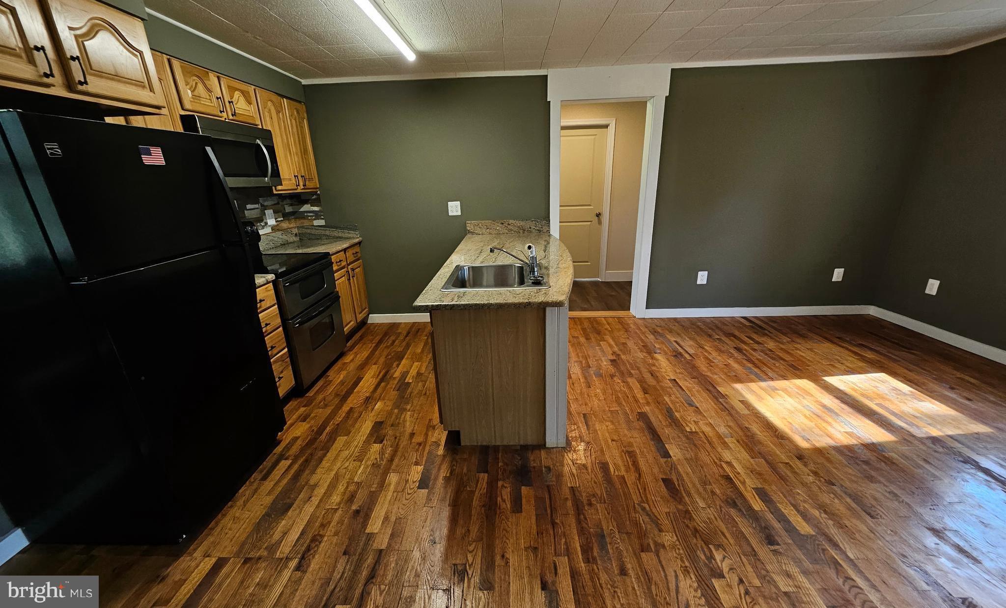 STAGECOACH STOP @ CAPON BRIDGE - Residential