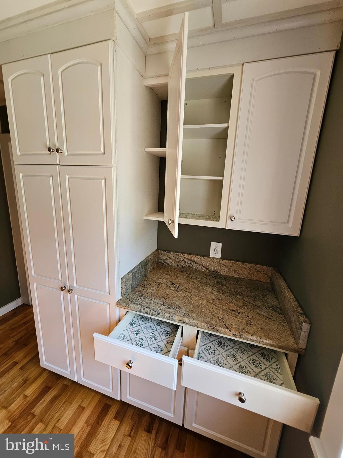 STAGECOACH STOP @ CAPON BRIDGE - Residential